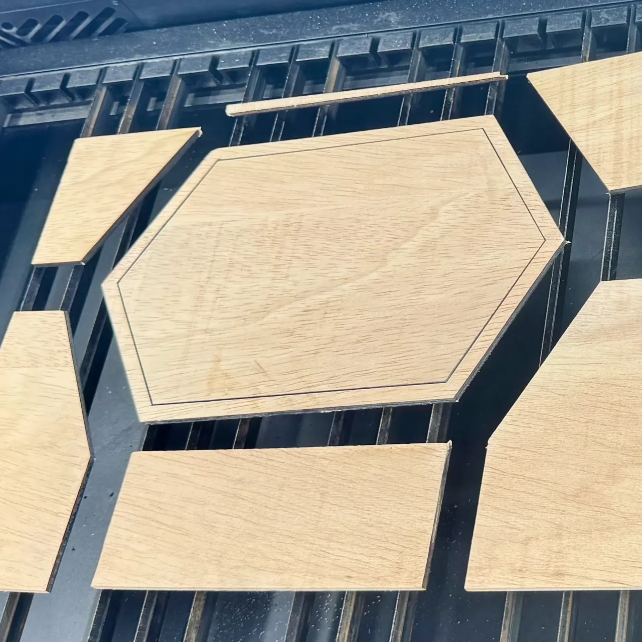 Varnished Pine test grid