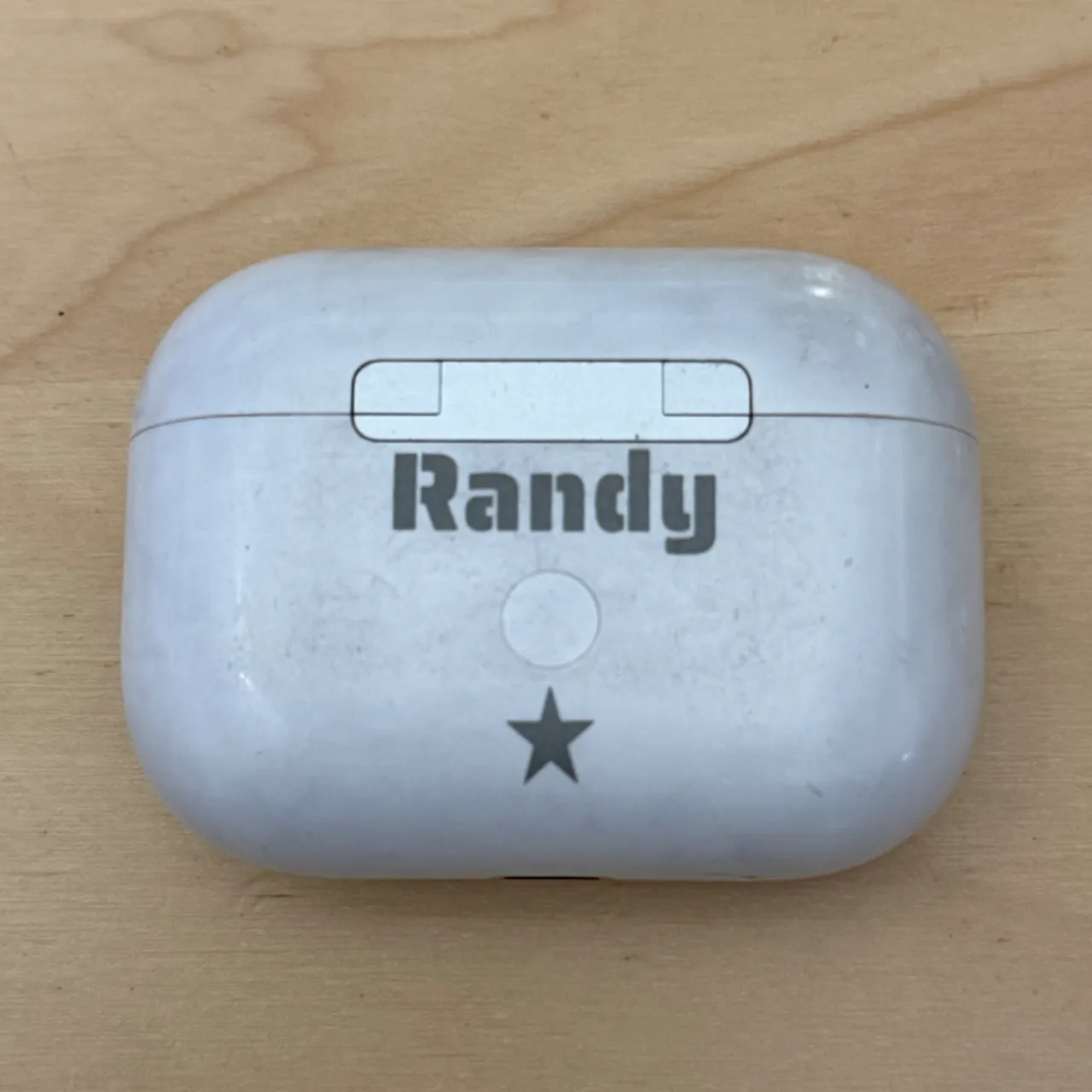 Airpods/earbuds case test grid