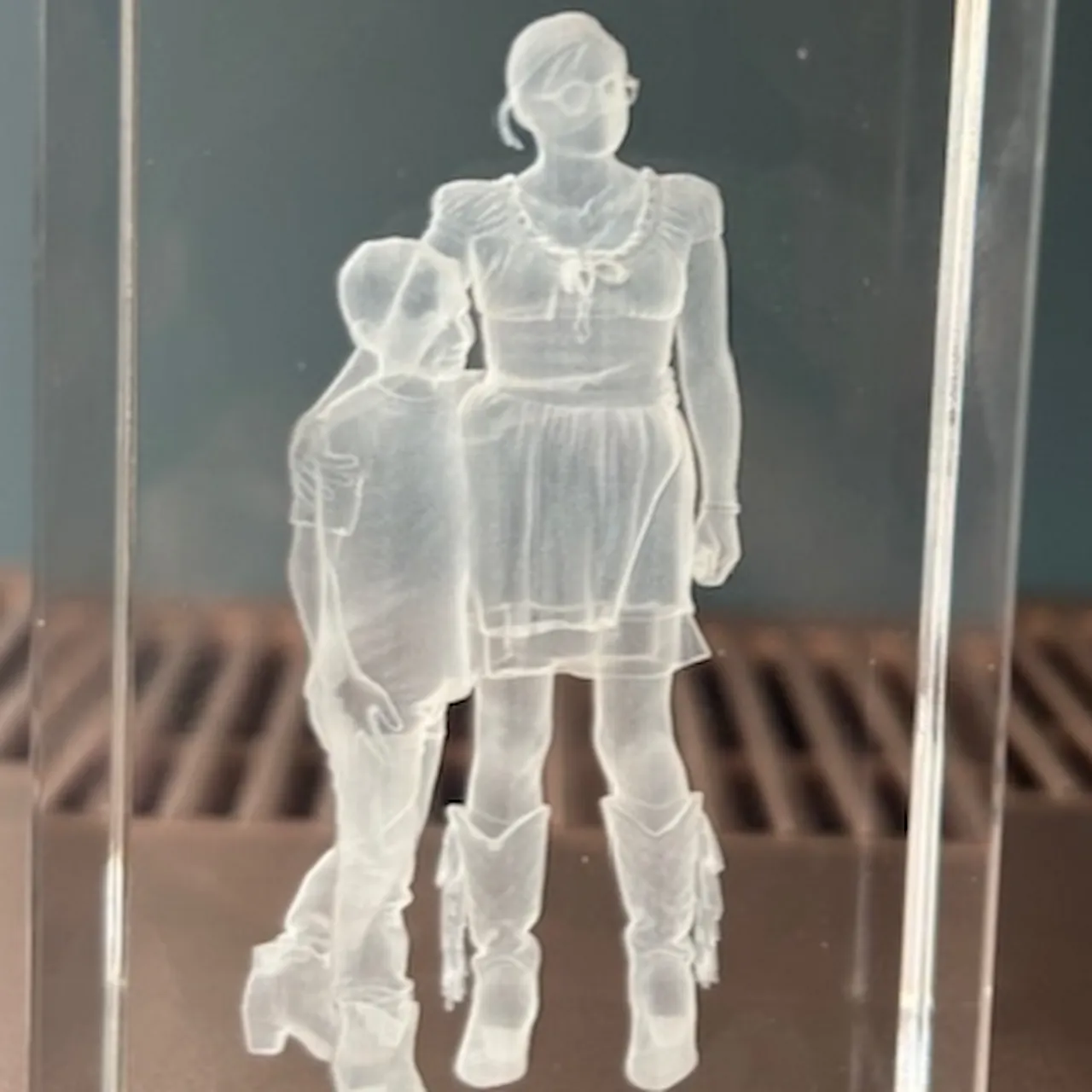 K9 Inner Carved Glass test grid