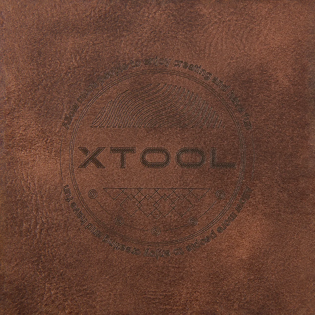 Round Laserable Pu Iron-on Patch-Brown to Gold test grid